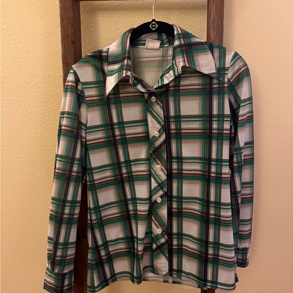 Women’s Vintage Button Up Shirt
